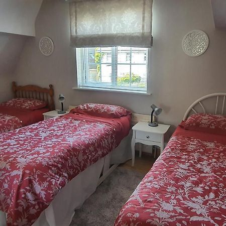124 ,Castlelawn Heights, Headford Road Galway Homestay Kültér fotó