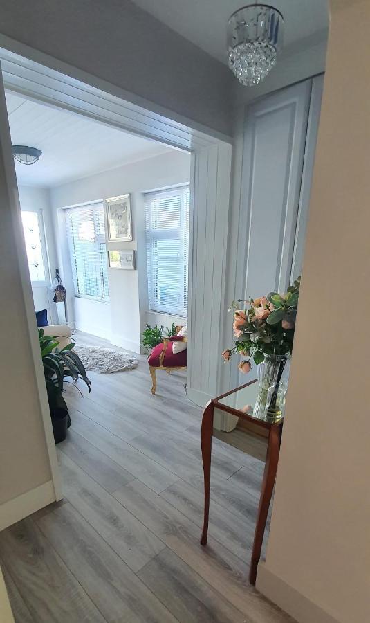 124 ,Castlelawn Heights, Headford Road Galway Homestay Kültér fotó
