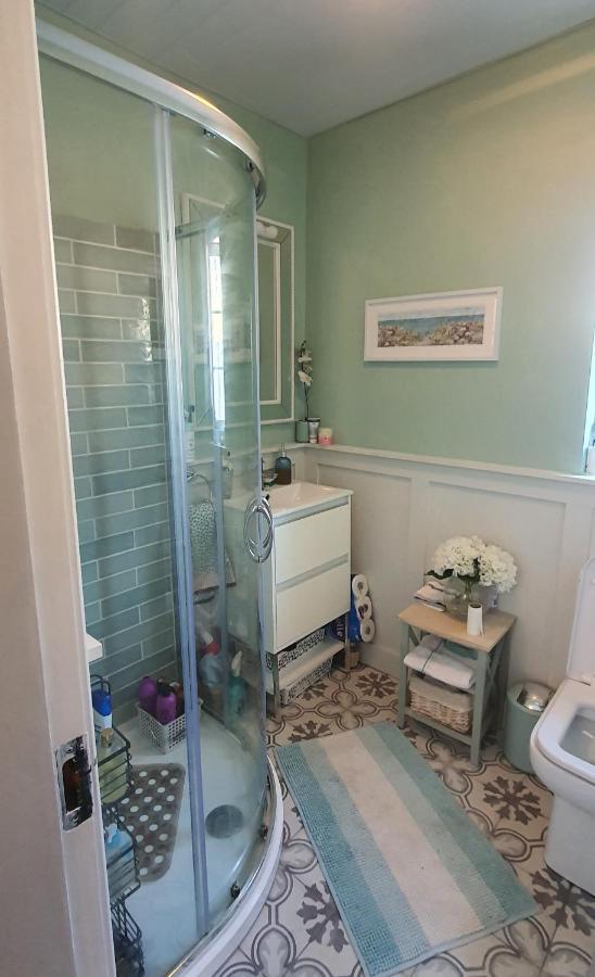 124 ,Castlelawn Heights, Headford Road Galway Homestay Kültér fotó